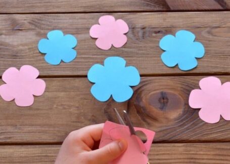 Atelier enfant : Fleurs en papier (4-6 ans)